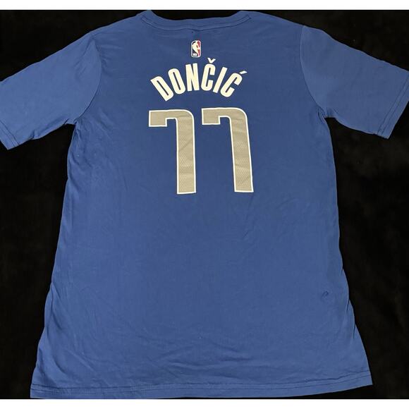 Nike Youth M (10-12) Dallas Mavericks Luka Doncic T-Shirt Blue New With Tags - Picture 2 of 3